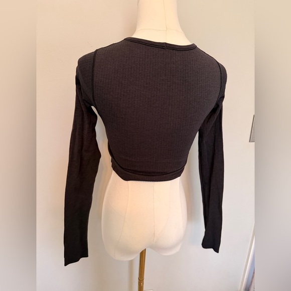 Lululemon Ebb to Street long sleeve shirt - Picture 2 of 6